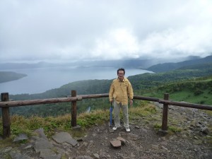 美幌峠から屈斜路湖を見る2