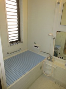 戸建ての浴室をTOTOサザナ1216サイズにお取替え