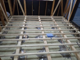 防湿シート・ゼオライト状況 (11) 91dc7648feaa1d24a3515177c62795bd