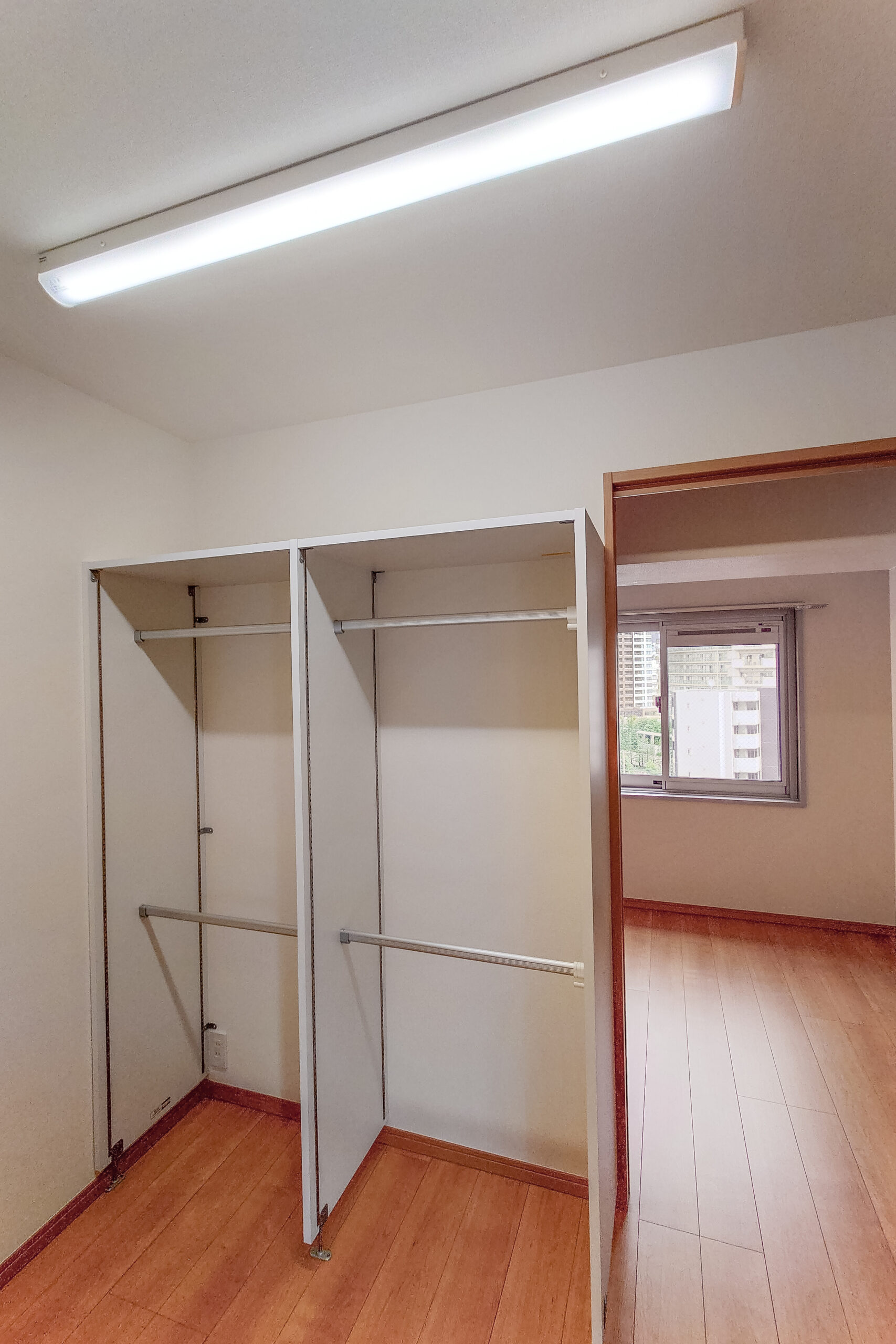 木のぬくもりを感じられる開放的で心地の良いお部屋へ　品川区H様邸