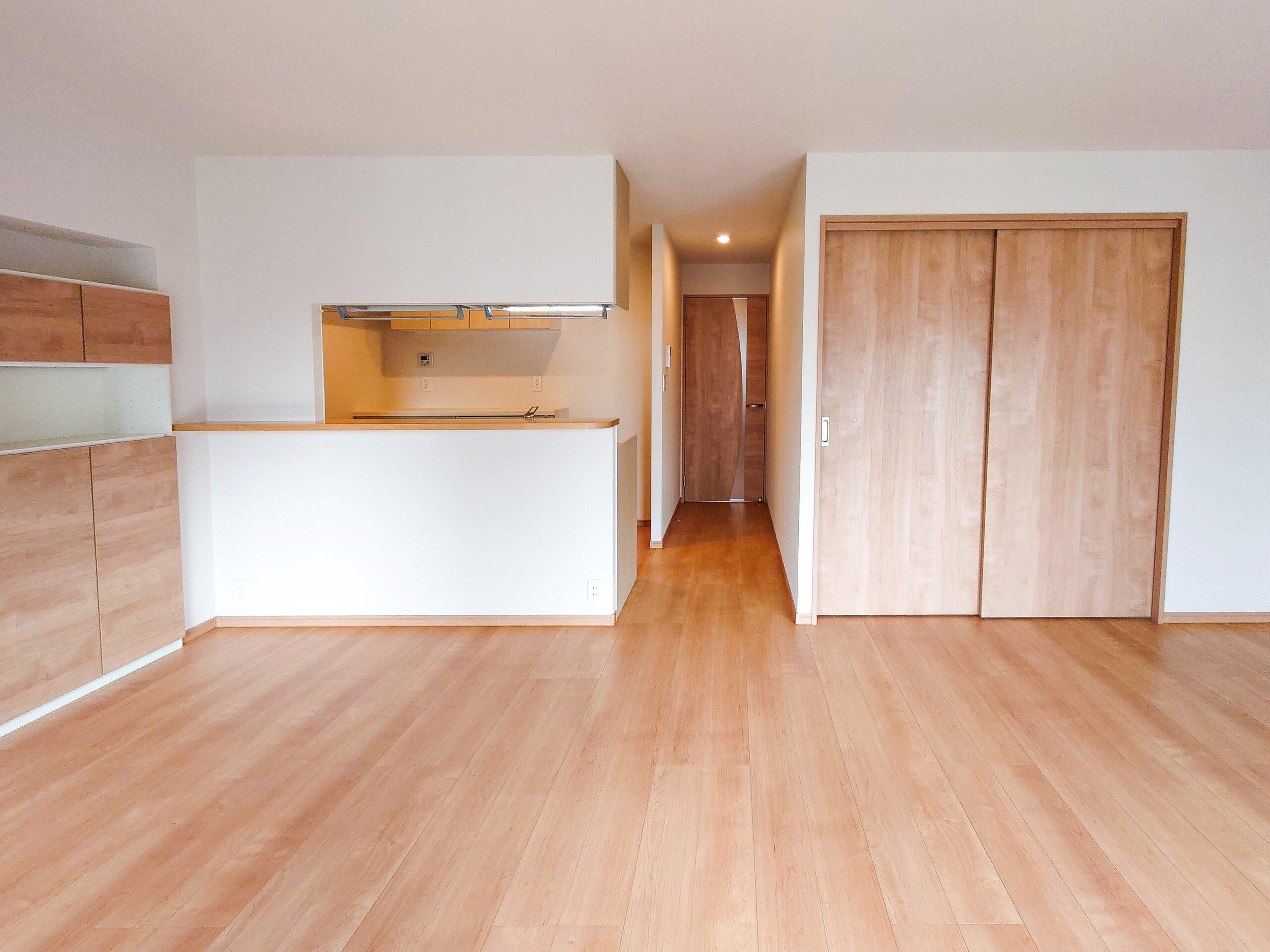 木のぬくもりを感じられる開放的で心地の良いお部屋へ　品川区H様邸