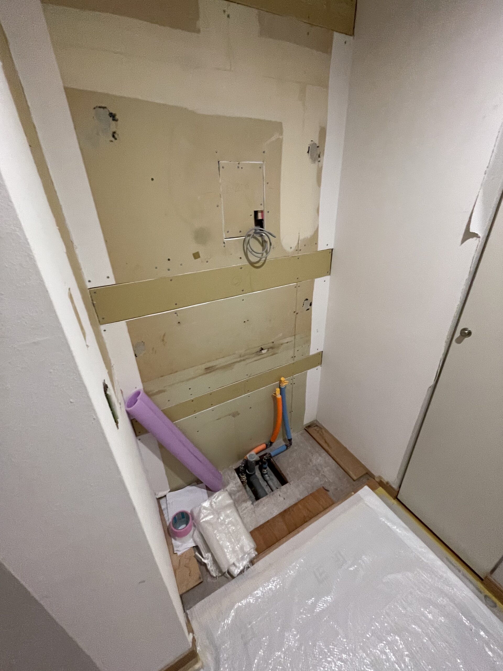 タカラスタンダード「REJUST　リジャスト」で収納力UP！ひろびろカウンターの洗面化粧台　川崎市中原区Ｔ様邸