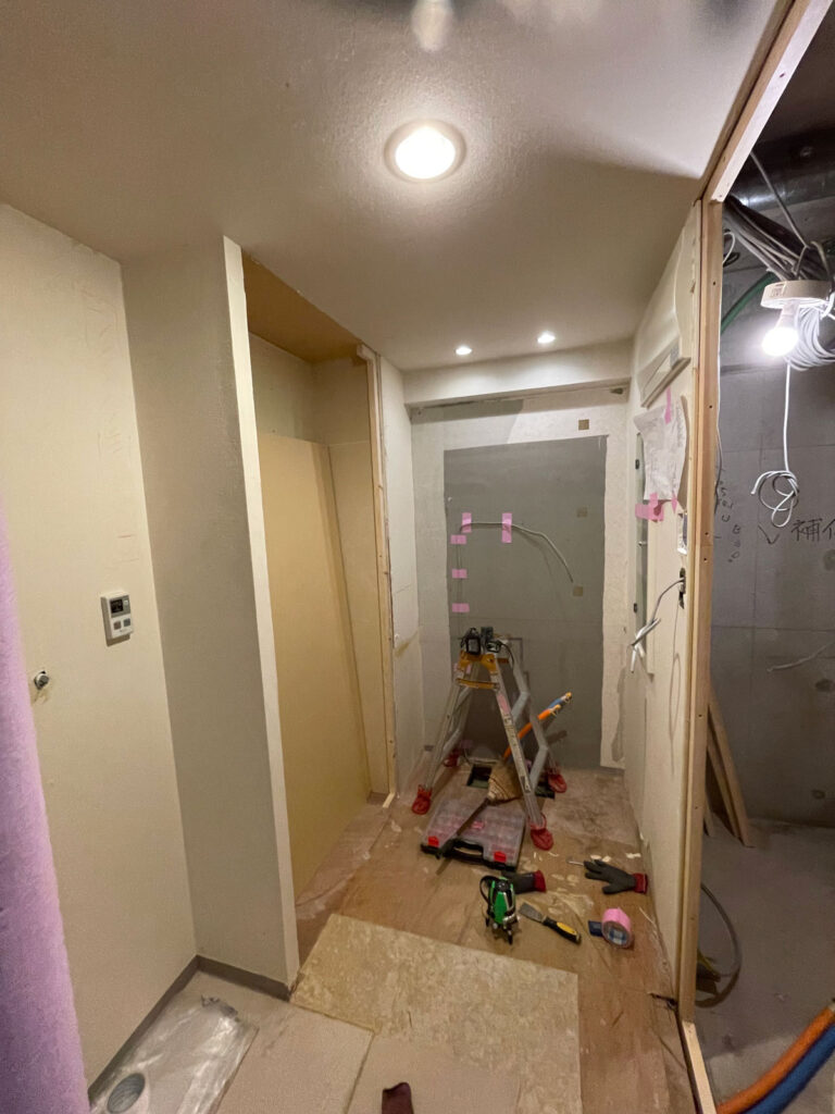 TOTO「ドレーナ」　収納も動線も整った快適な洗面室へ　川崎市宮前区N様邸