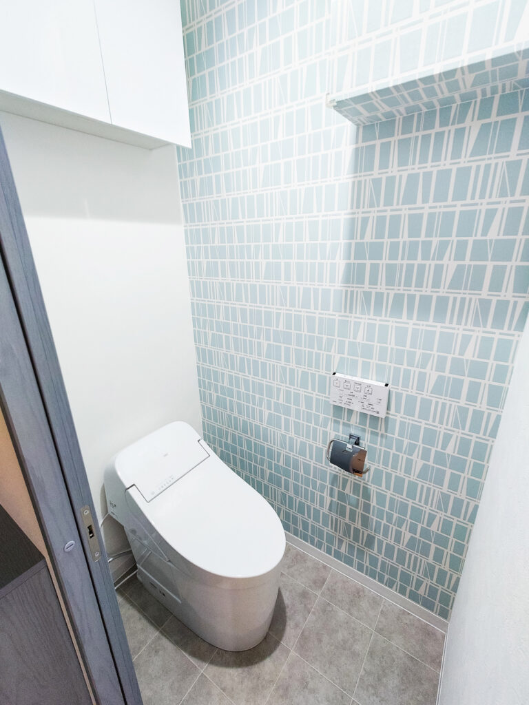 TOTO「GG1」が調和するトイレ空間 目黒区Ⅰ様邸