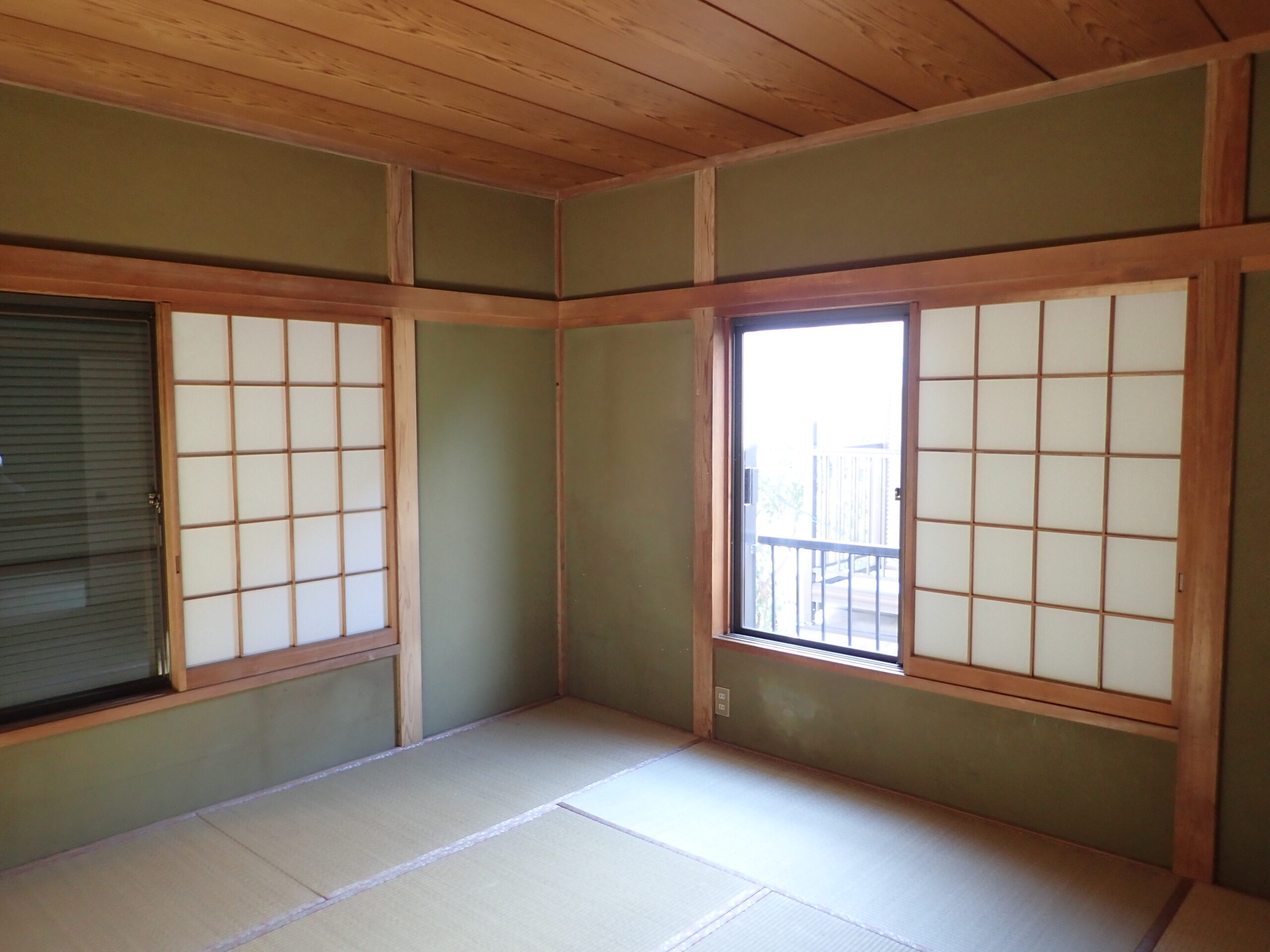 日本家屋の梁を活かし魅せる、天井リフォーム工事 世田谷区K様邸