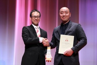 ホームプロ 顧客満足優良会社 7年連続受賞! ホームプロ 顧客満足優良会社 7年連続受賞!
