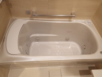 TOTO シンラで上質な浴室空間を