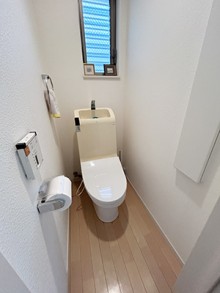 優れた清掃性・清潔性を兼ね合わせたトイレで心地よく過ごせる空間を　目黒区T様邸