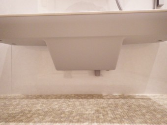 明るく清潔感のある浴室に　港区Y様邸