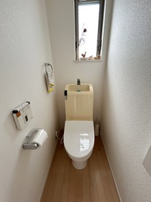 優れた清掃性・清潔性を兼ね合わせたトイレで心地よく過ごせる空間を　目黒区T様邸