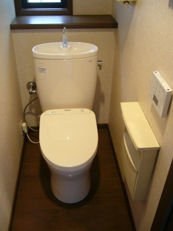 節水型トイレ ピュアレストＥＸに交換